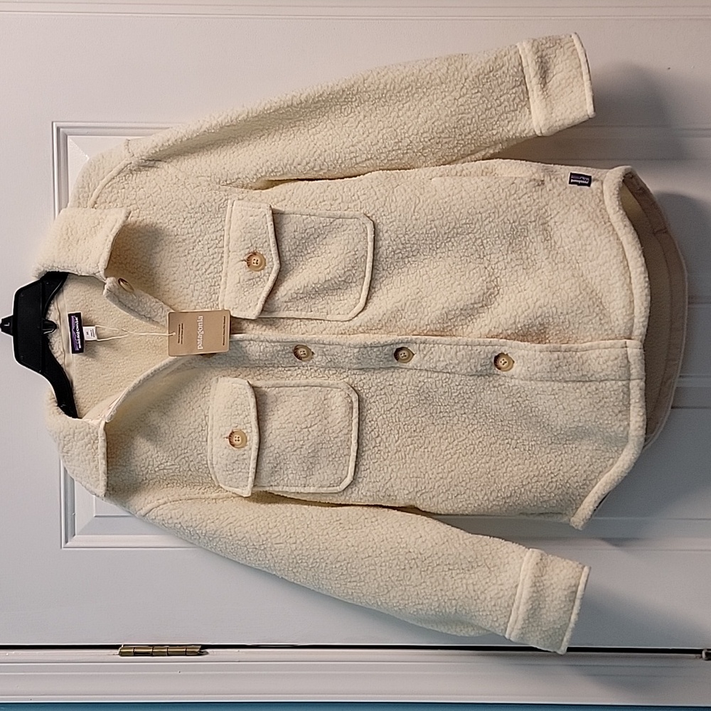 NWT Women's Patagonia Fleece Shacket - Picture 6 of 9
